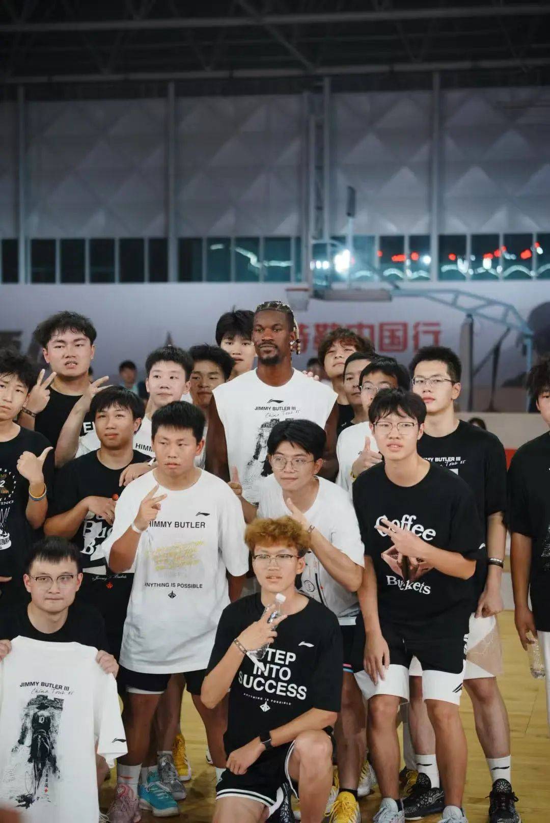 开云中国-包含中国队引发争议！，巴特勒官方宣布最后时刻胜出新规赛场气氛高涨的词条-开云中国