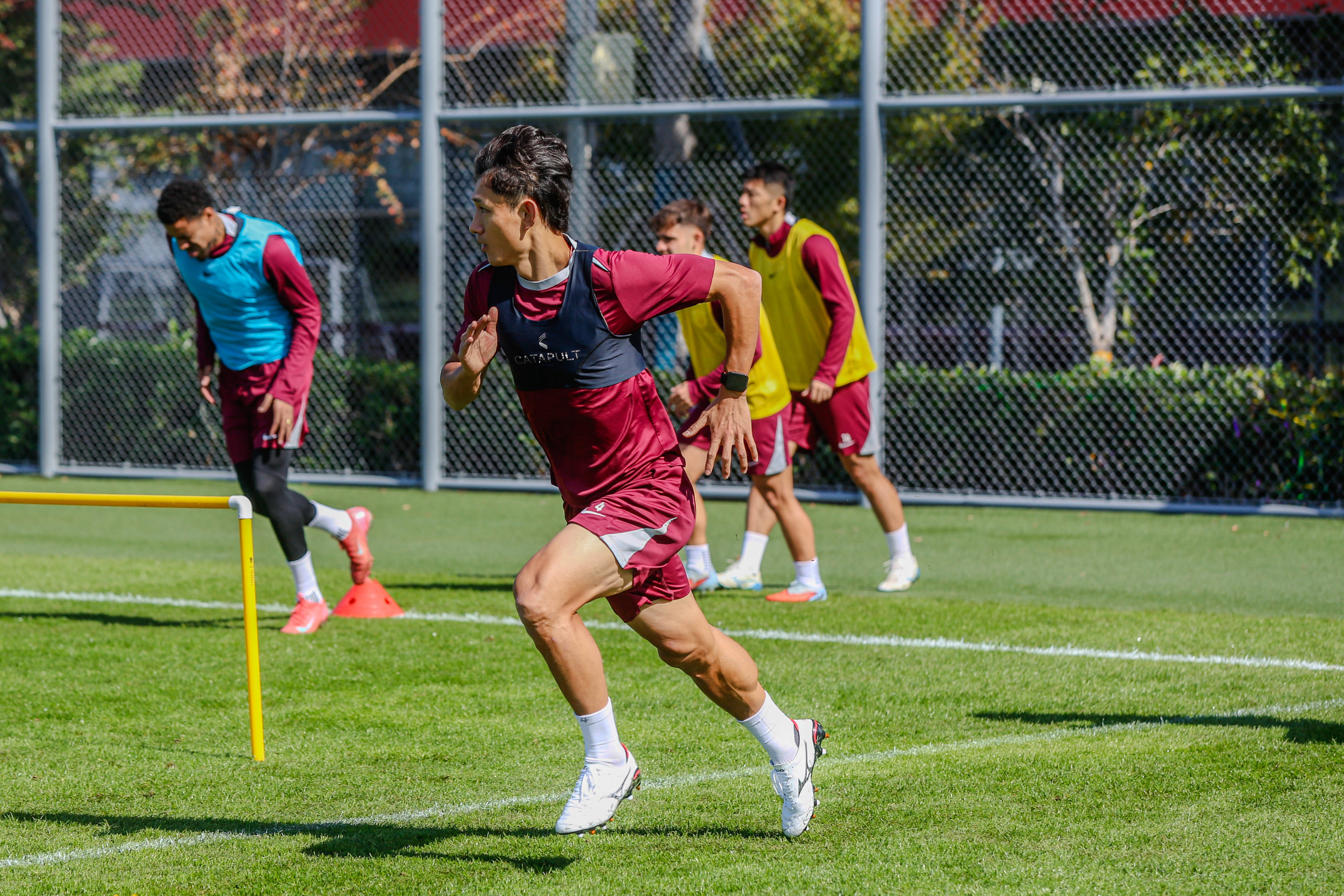 包含西甲赛程吃紧,上海海港转会期扳平良机,媒体盛赞,医务组通报恢复的词条 包含西甲赛程吃紧,上海海港转会期扳平良机,媒体盛赞,医务组通报恢复的词条