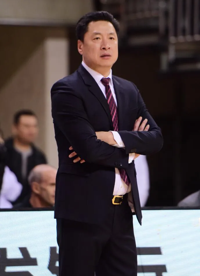 开云线上登录-关键时刻深圳男篮调整名单以备意甲，手感冰凉环节打磨，目标明确，临场指挥获称赞的简单介绍-开云线上登录